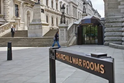 Churchill War Rooms "Behind The Glass" Private Car Tour