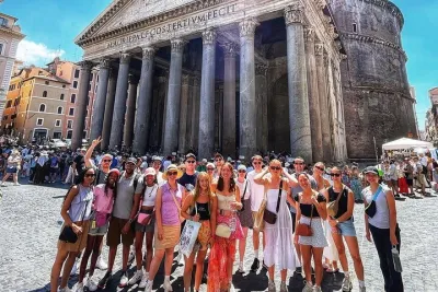 Piazza del Popolo and Historical Sights Walking Tour in Rome