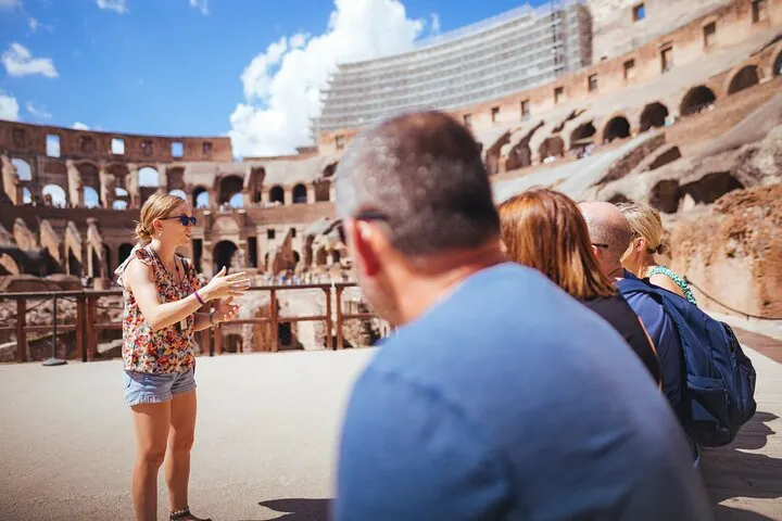 Last Entry Colosseum, Arena, Forum & Rooftop Aperitif Small Group