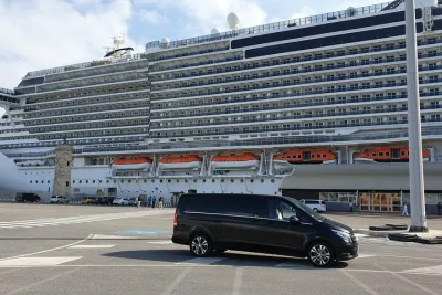 Rome: Private Transfer to or from Civitavecchia Port Van Mercedes