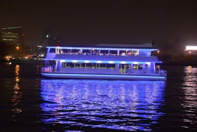 Dubai Luxury Dhow Cruise Dinner Marina (Multicuisine Buffet)