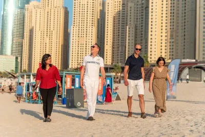 Dubai Marina Guided Walking Tour with Food Tasting