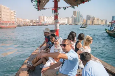 Old Dubai Small Group Tour with local snacks & Arabic coffee