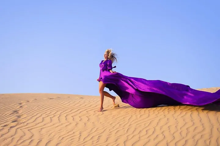 Flying Dress Photography in Desert Dunes of Dubai With Transfers