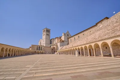 Private Full-Day Tour of Assisi and Cortona from Florence