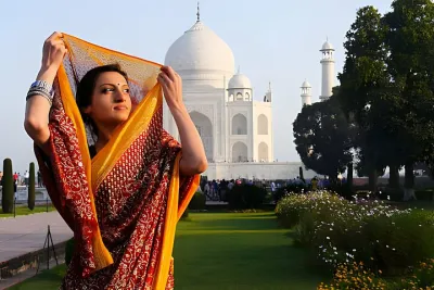 Same Day Taj Mahal Tour From Delhi
