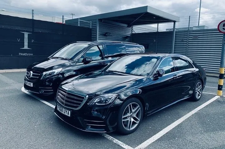 Private Luxury Chauffeur Transfer from London to Lake District