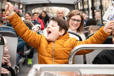 Paris Tootbus Kids Tour Sightseeing Live Guided Tour