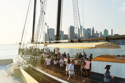 Statue of Liberty Sailing Experience and 3hr NYC Walking Tour