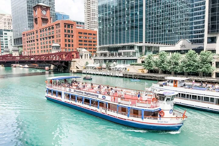 Chicago Architecture River Tour & Hop-on Hop-off Sightseeing Tour