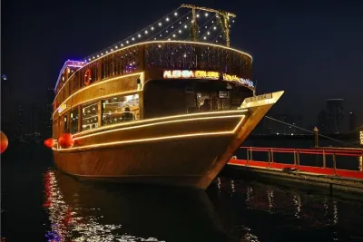 Dubai Marina Luxurious Dhow Cruise Dinner International Buffet