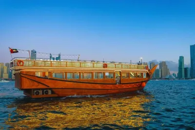 Dhow Dinner Cruise Dubai Marina