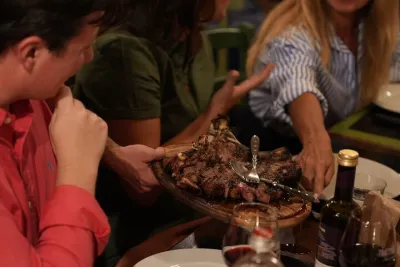 Florence Evening Food Tour with Florentine Steak & Tuscan Wine