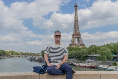 Eiffel and La Seine Photo Shoot - Paris Photographer