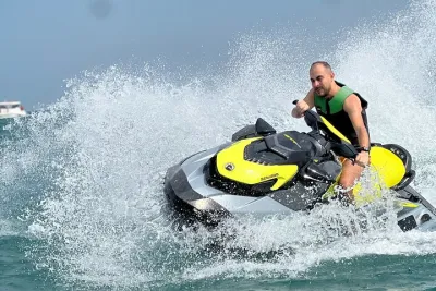 Dubai East : 60 minute Guided Jetski Ride In Dubai Marina