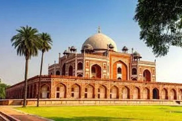 3 Days Golden Triangle Private Tour from Delhi to Agra and Jaipur