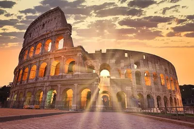 Guided Tour of the Colosseum with Access to the Arena +Ebook