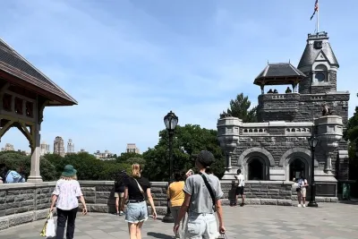 NYC Private Walking Tour: Local Insights, History & Food