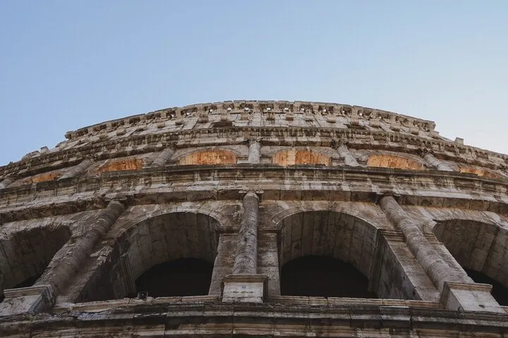 Guided Group Tour of Colosseum, Palatine Hill and Roman Forum