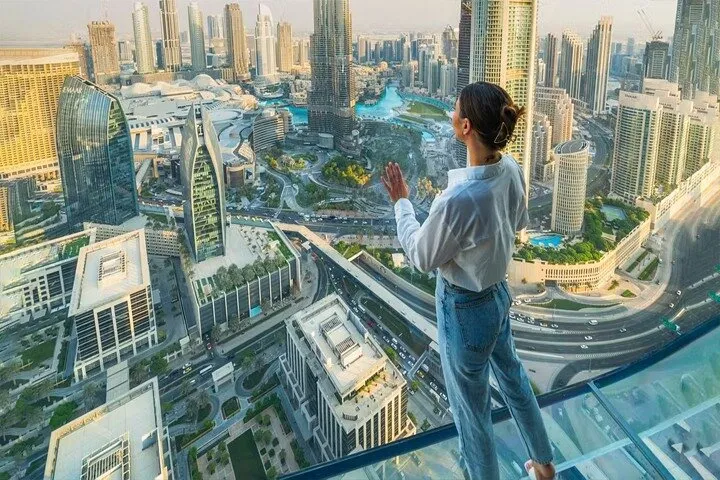 Sky Views Dubai Experience Tickets