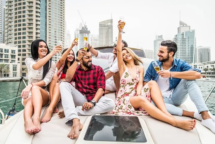 68 Feet Luxury Private Guided Yacht Tour in Dubai