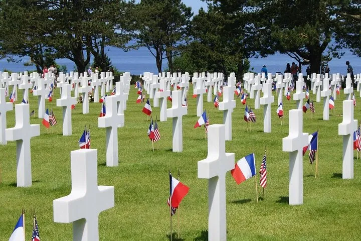Normandy D-Day Omaha and Utah Beaches Private Tour from Paris