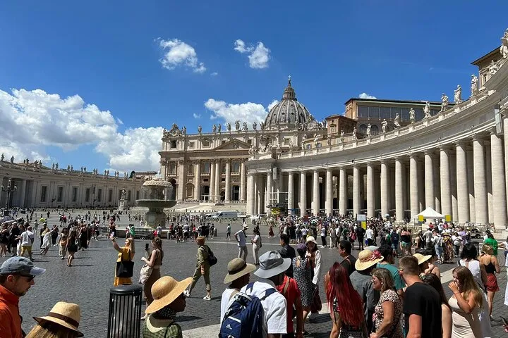 VATICAN:Vatican Museum, Sistine Chapel tour And Optional Basilica