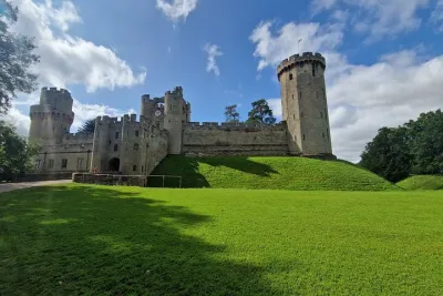 Shakespeare's England Warwick Castle and the Cotswolds