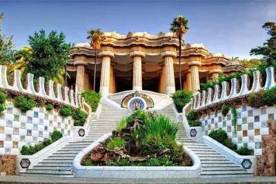 Guided Exploration Park Güell Wonders + Ebook