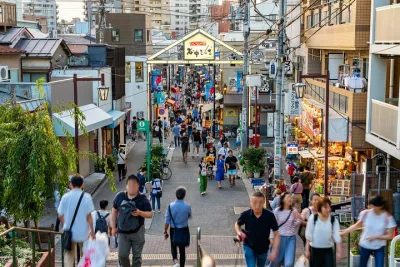 Tokyo: Yanaka Historic Streets Guided Tour & Asakura Museum Visit