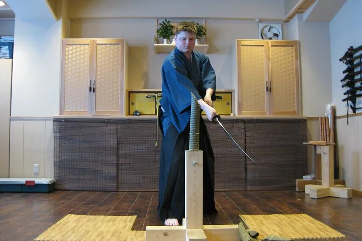 Tokyo 5hr Private Guided Tour and Batto (Sword) Experience