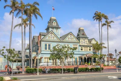 Carlsbad Seaside Village Private Tour from Los Angeles