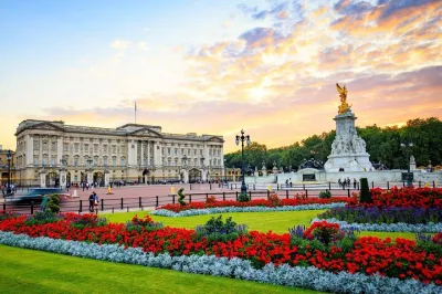 Full Day Panoramic Only Driver Guided Tour of London