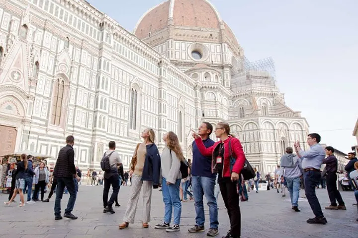 Florence Unveiled A Stunning Walking Tour Experience + Ebook