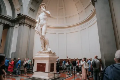 Private Florence Walking Tour with Skip the line David and Duomo