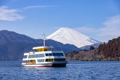 Mt Fuji & Hakone Tour: Cruise, Drum Show & Bullet Train Return