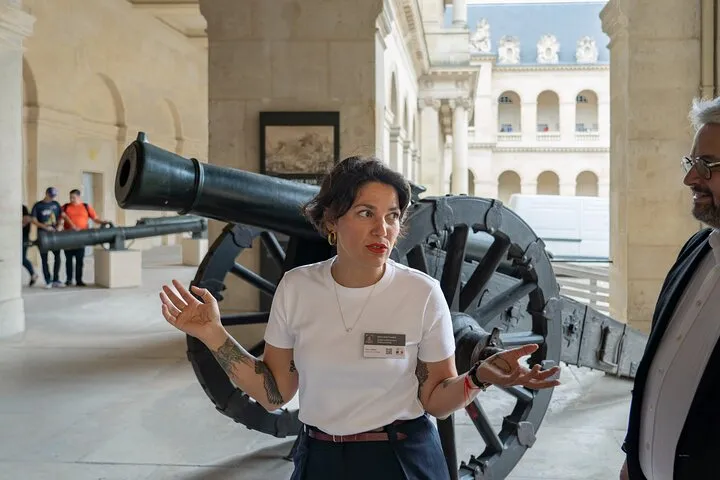 Paris: Napoleon’s Tomb and the Invalides Small-Group Guided Tour