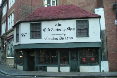 Private Secret Legal London and Dickens' London Walking Tour