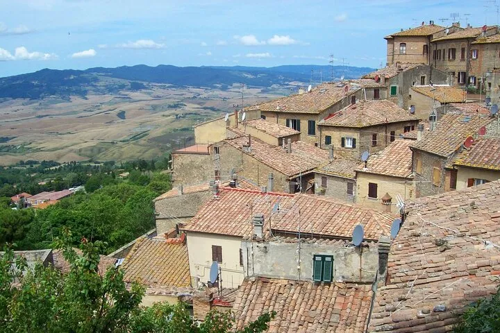 Discover Volterra: Ancient Ruins & Medieval Landmarks