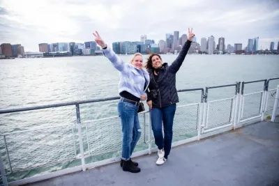 Boston Premium Small Group Driving Tour With Boat Cruise