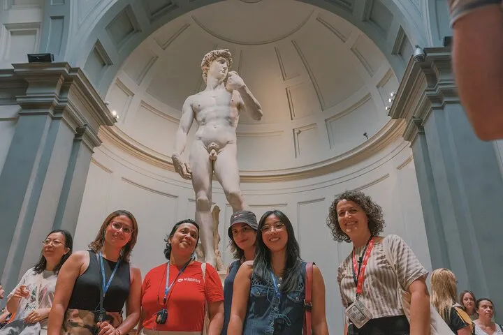 Accademia Gallery: Statue of David Evening Tour