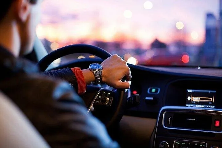 Private Vehicle For Full Day with Driver in Dubai or Abu-Dhabi