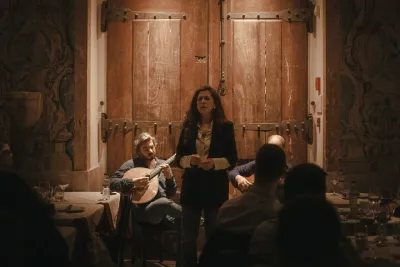 Mesa de Frades Dinner in Lisbon Fado Show Portuguese Live Music