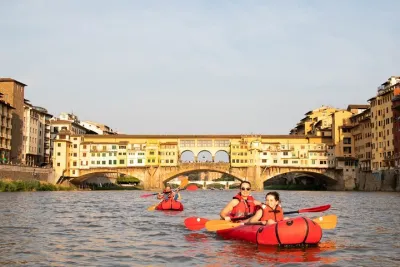Kayak Soft in Florence under the Pontevecchio Arches
