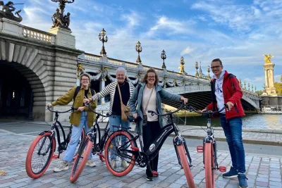 Paris Main Sights Bike Tour