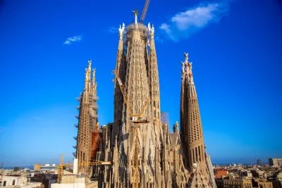 Barcelona Sagrada Familia Guided Visit With Optional Extras.