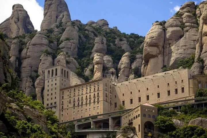 Montserrat Day Trip Scenic Cog Wheel Train from Barcelona + Ebook