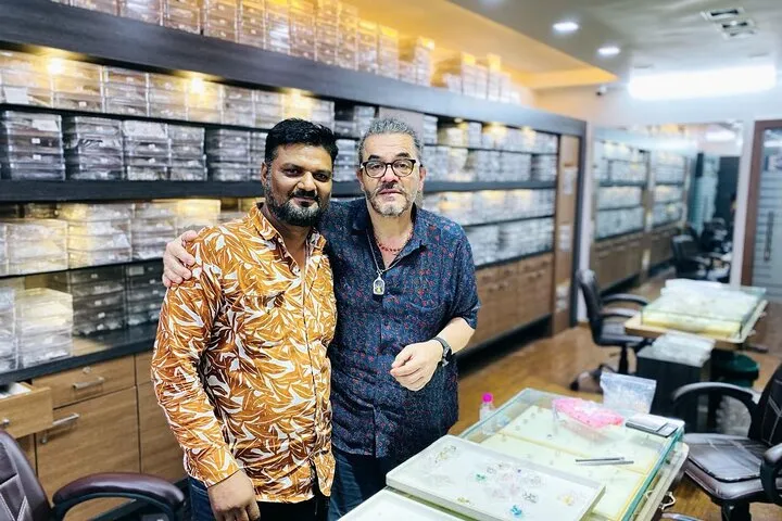 Jaipur Shopping Tour with Traditional Craft Workshop