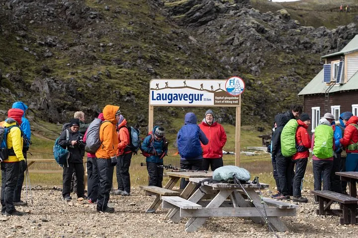 Small Group Landmannalaugar Hike and Hot Springs: Reykjavik/Hella