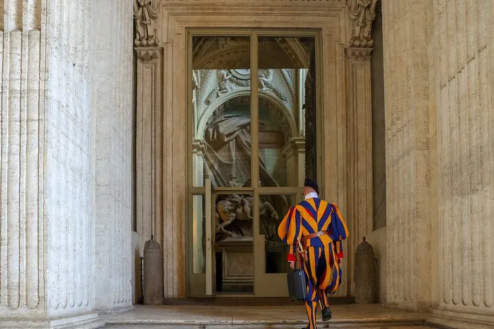 Rome: St. Peter’s Basilica, La Pietà, Papal Tombs and Dome